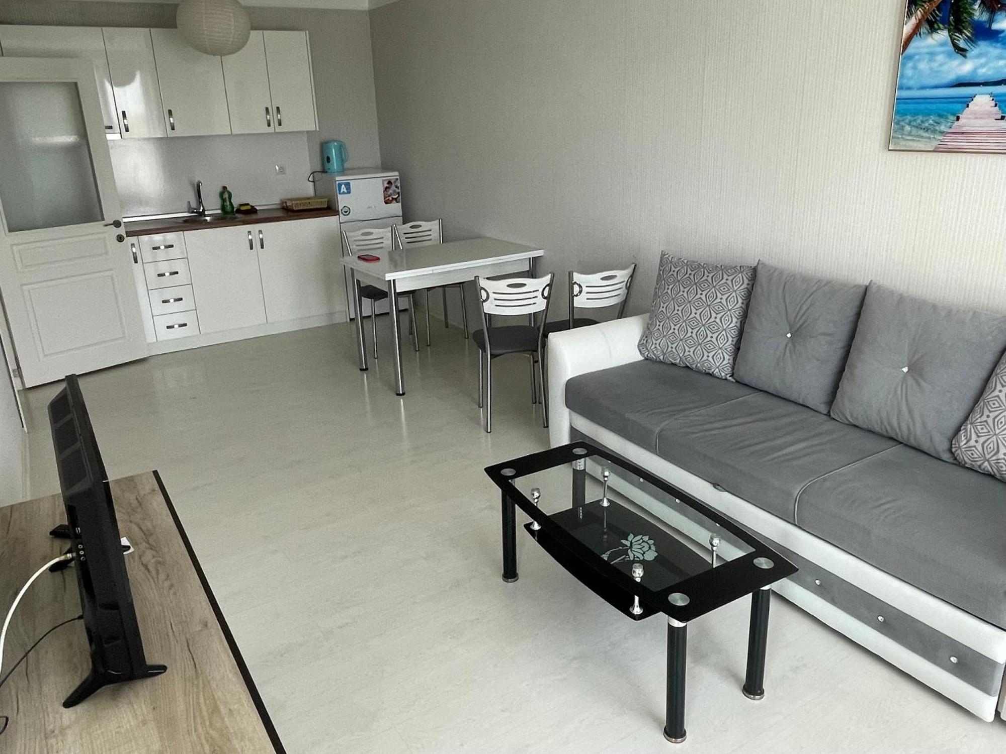 Stamopolu Lux Ground Floor Hotell Primorsko Exteriör bild